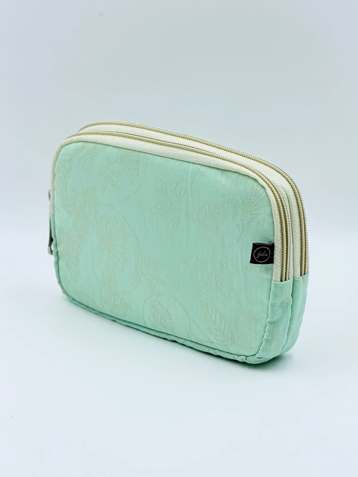 Kesar Travel Pouch Medium 1