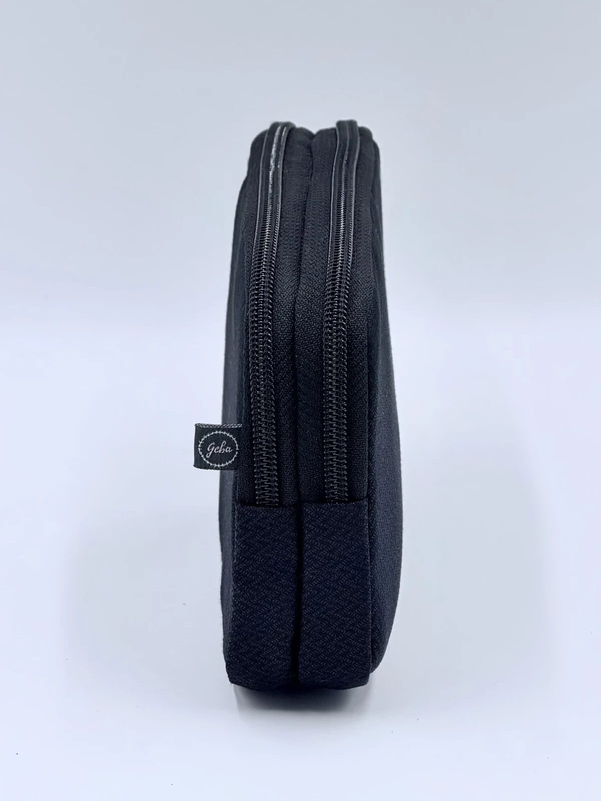 Kesar Travel Pouch Medium 5
