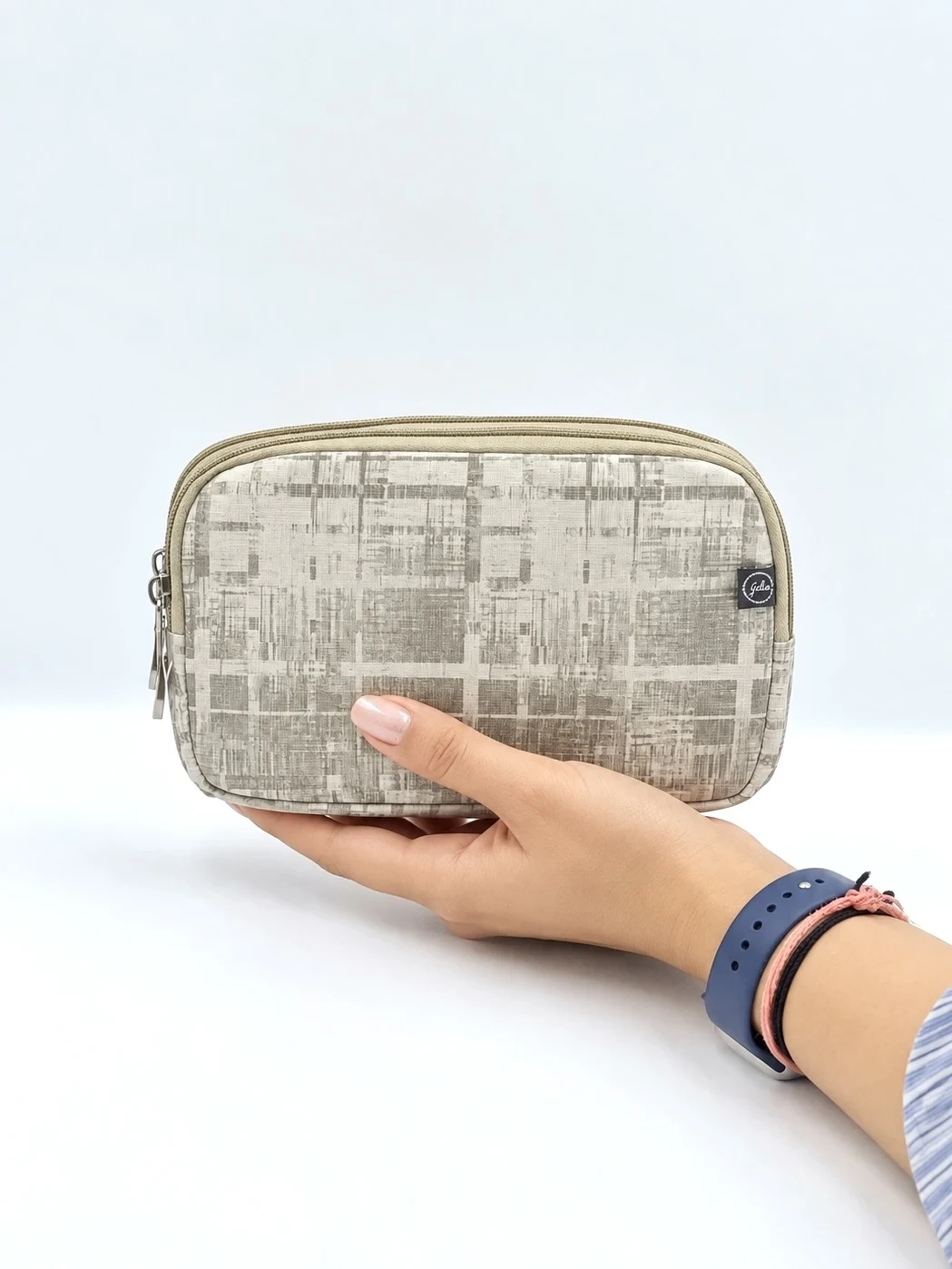 Kesar Travel Pouch Medium 2