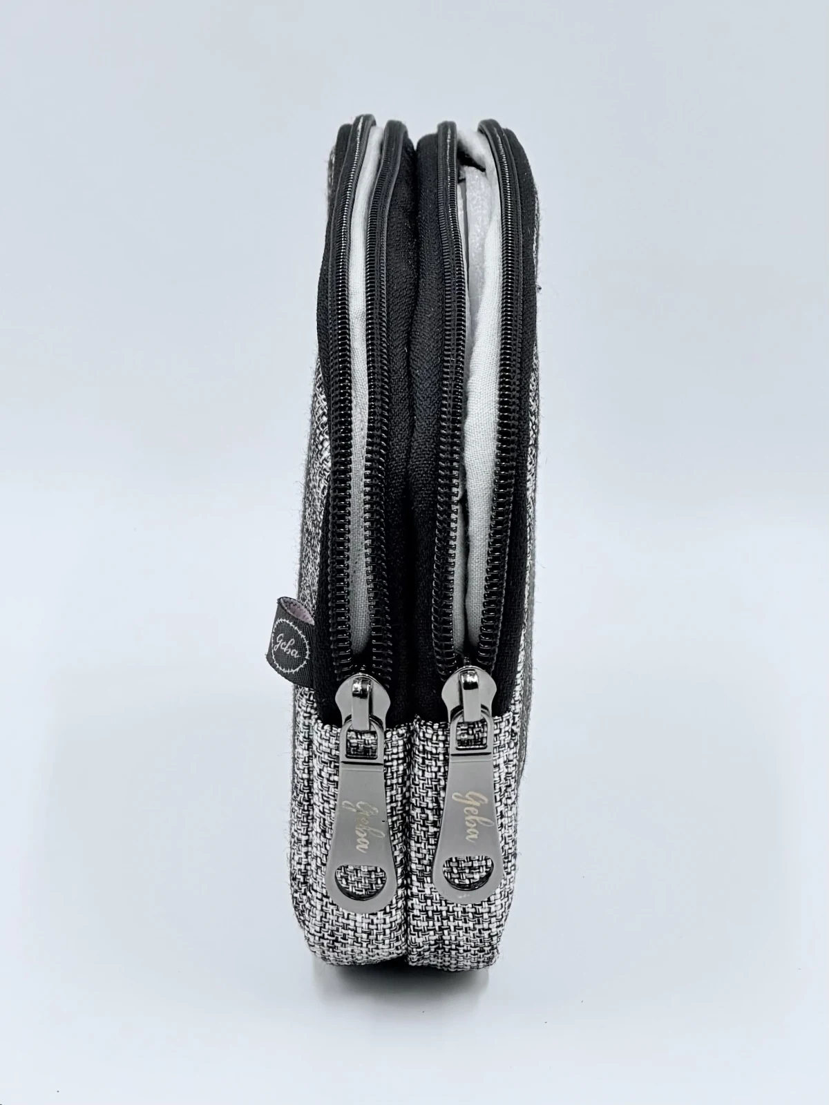 Kesar Travel Pouch Medium 2