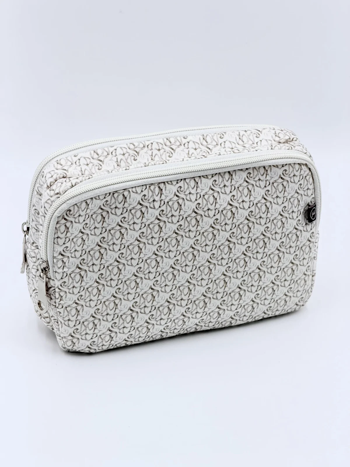 Kesar Travel Pouch Large 1