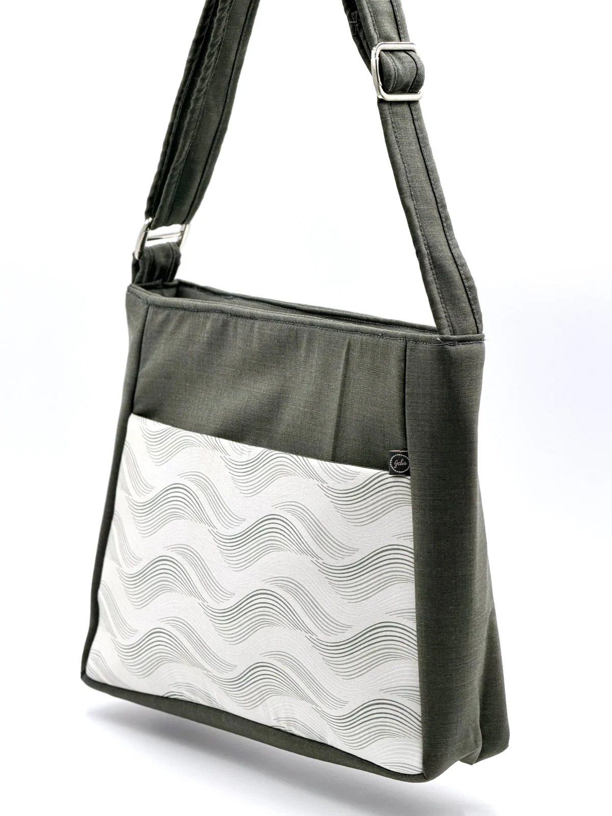 Noor Sling image 3