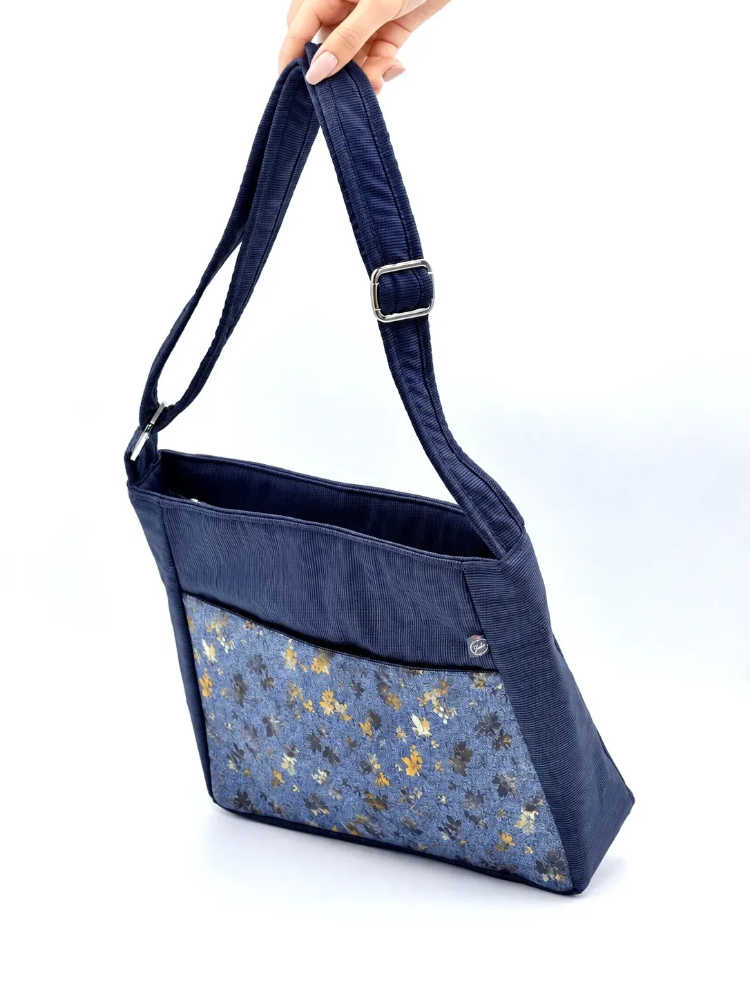 Noor Sling 4
