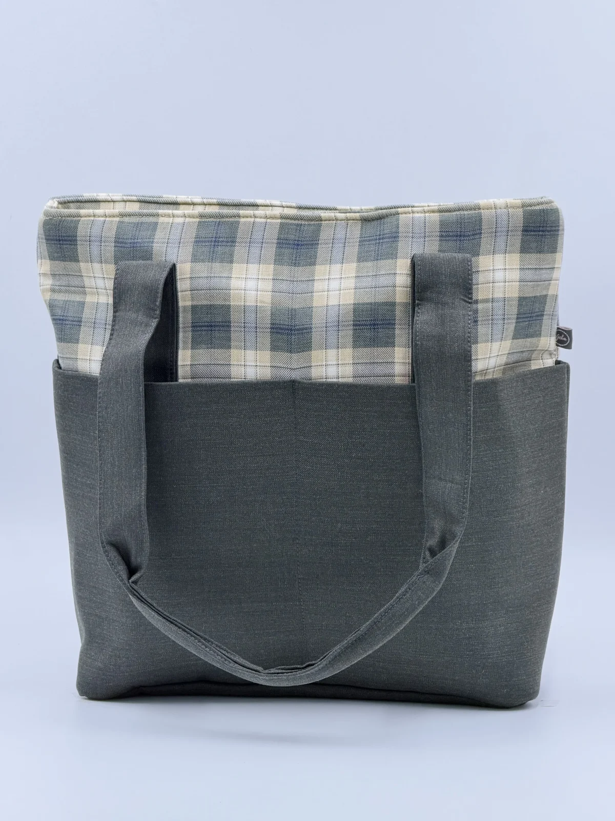 Gul Tote image 1