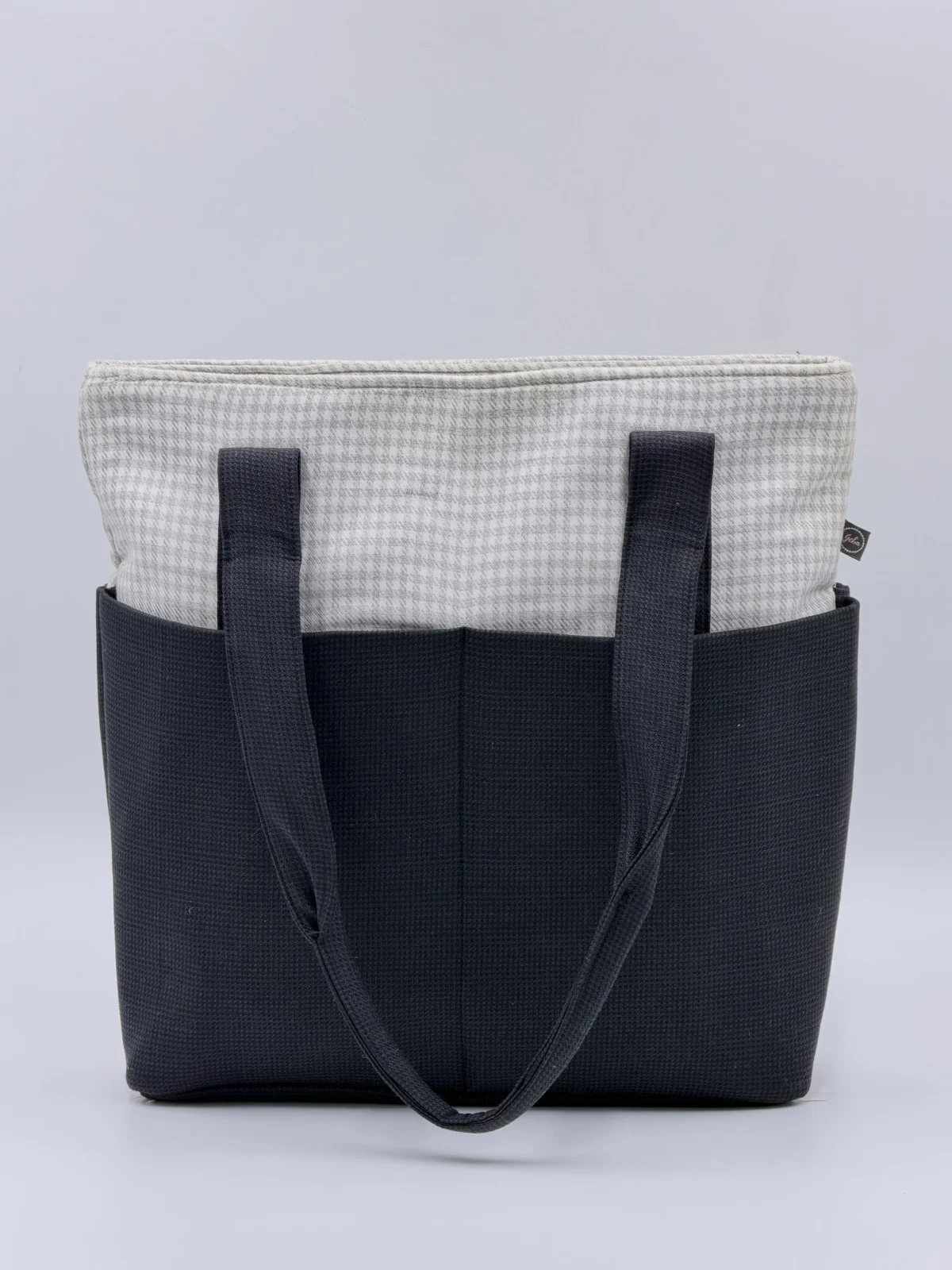Gul Tote 4