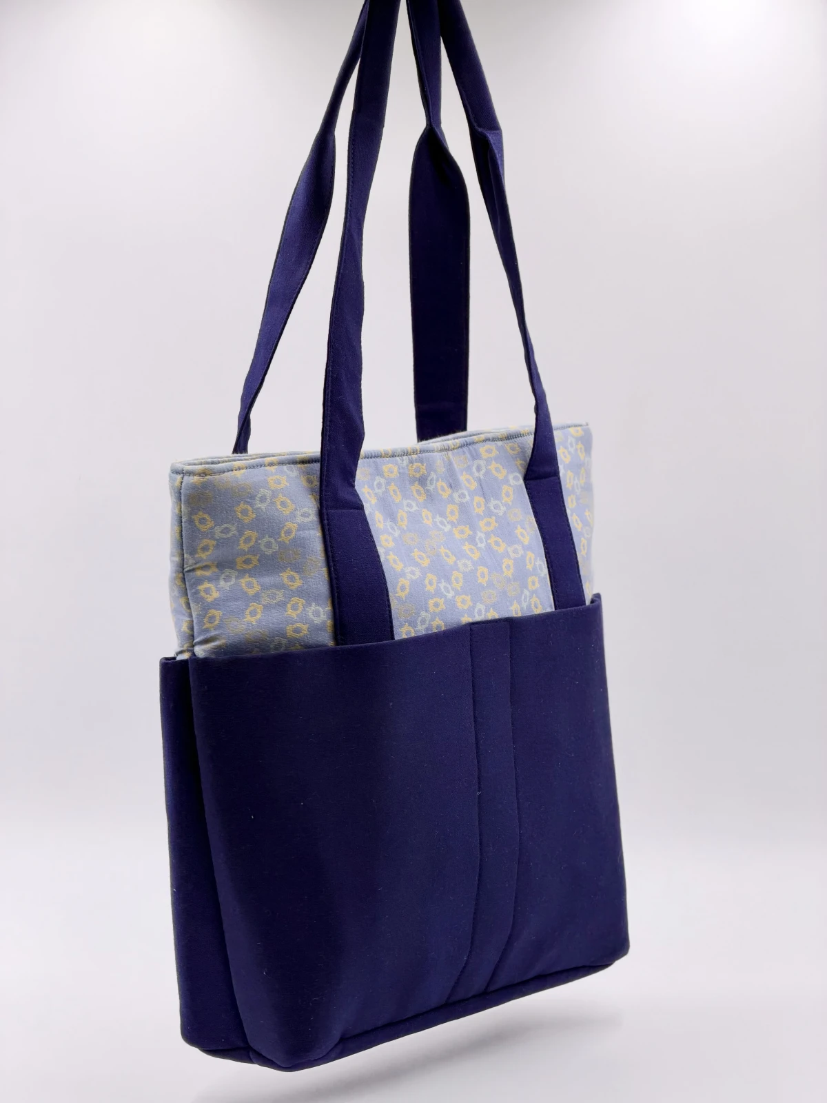 Gul Tote 3