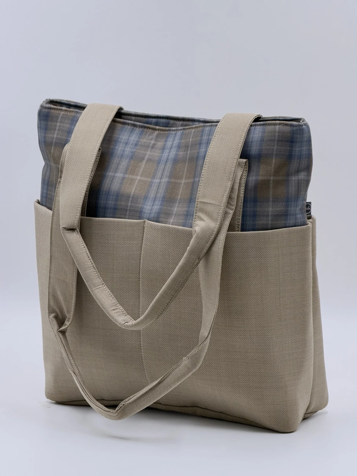 Gul Tote 2