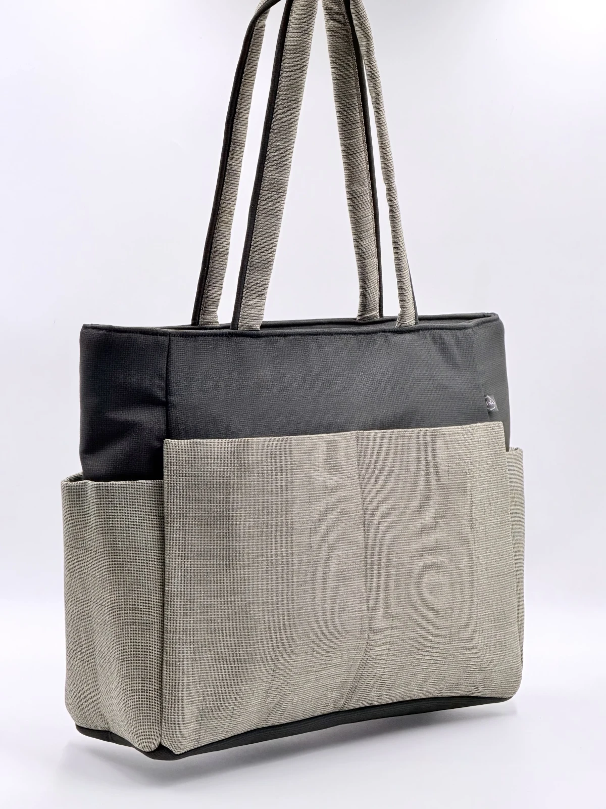 Gulmohar Carryall Medium 4
