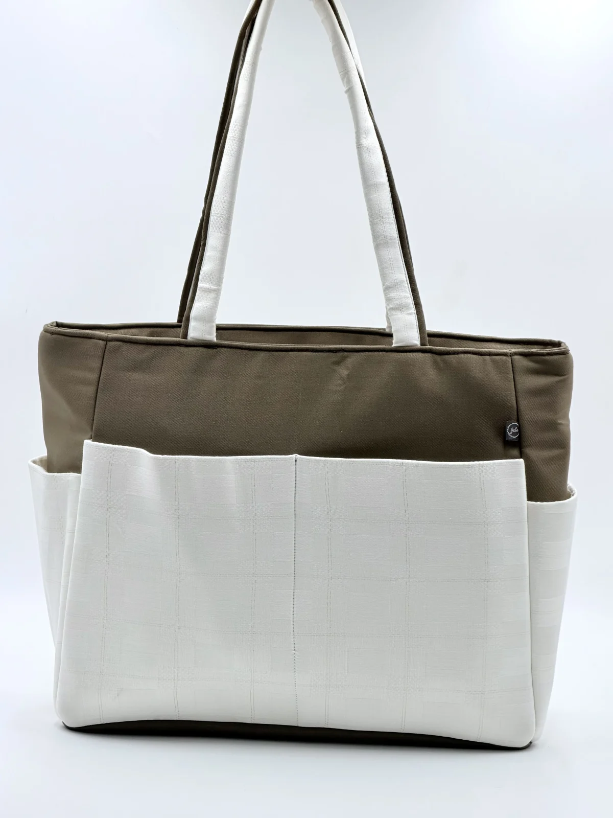 Gulmohar Carryall Medium 4