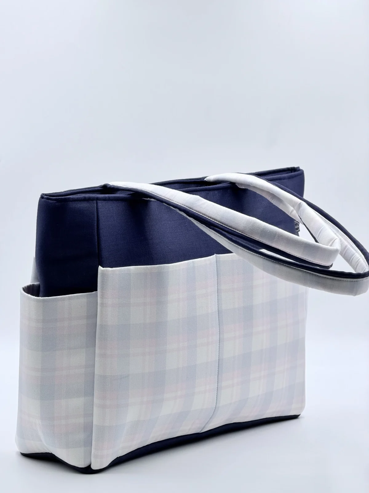 Gulmohar Carryall Medium 5