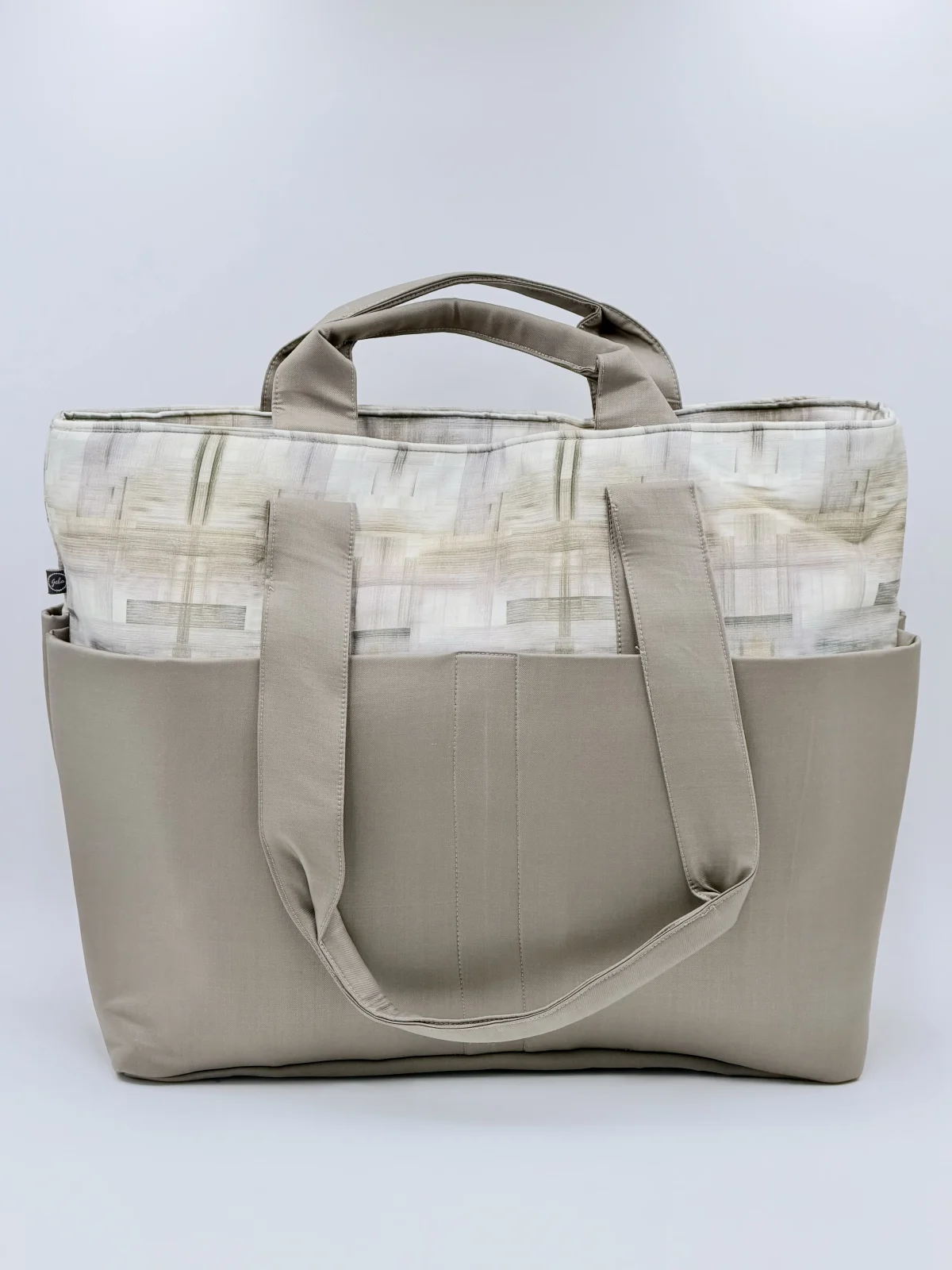 Madhumalti Carryall image 1