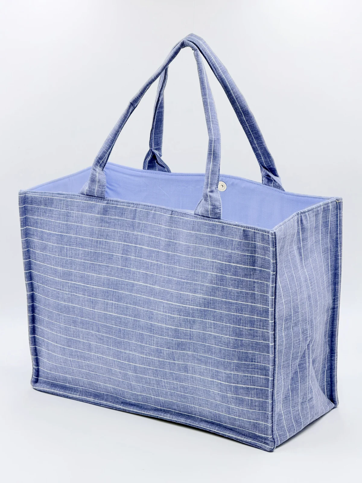 Magnolia Tote image 2