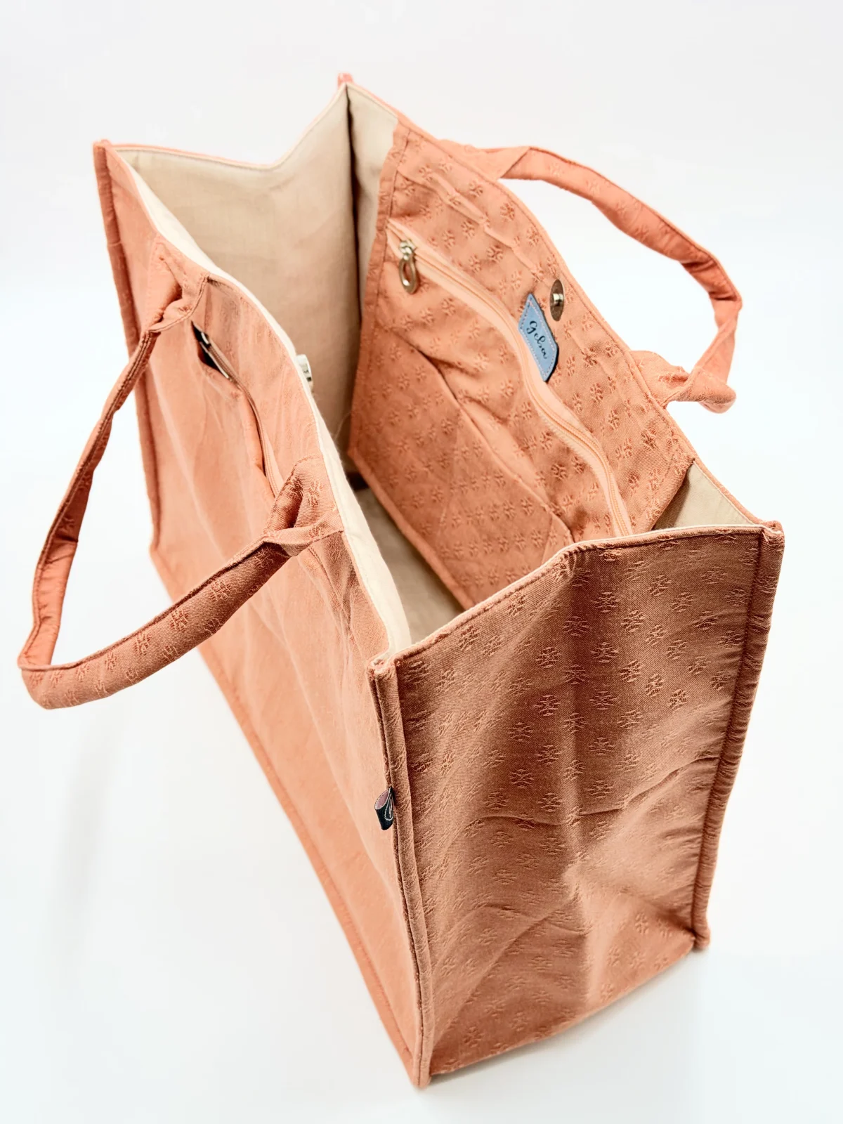 Magnolia Tote image 3
