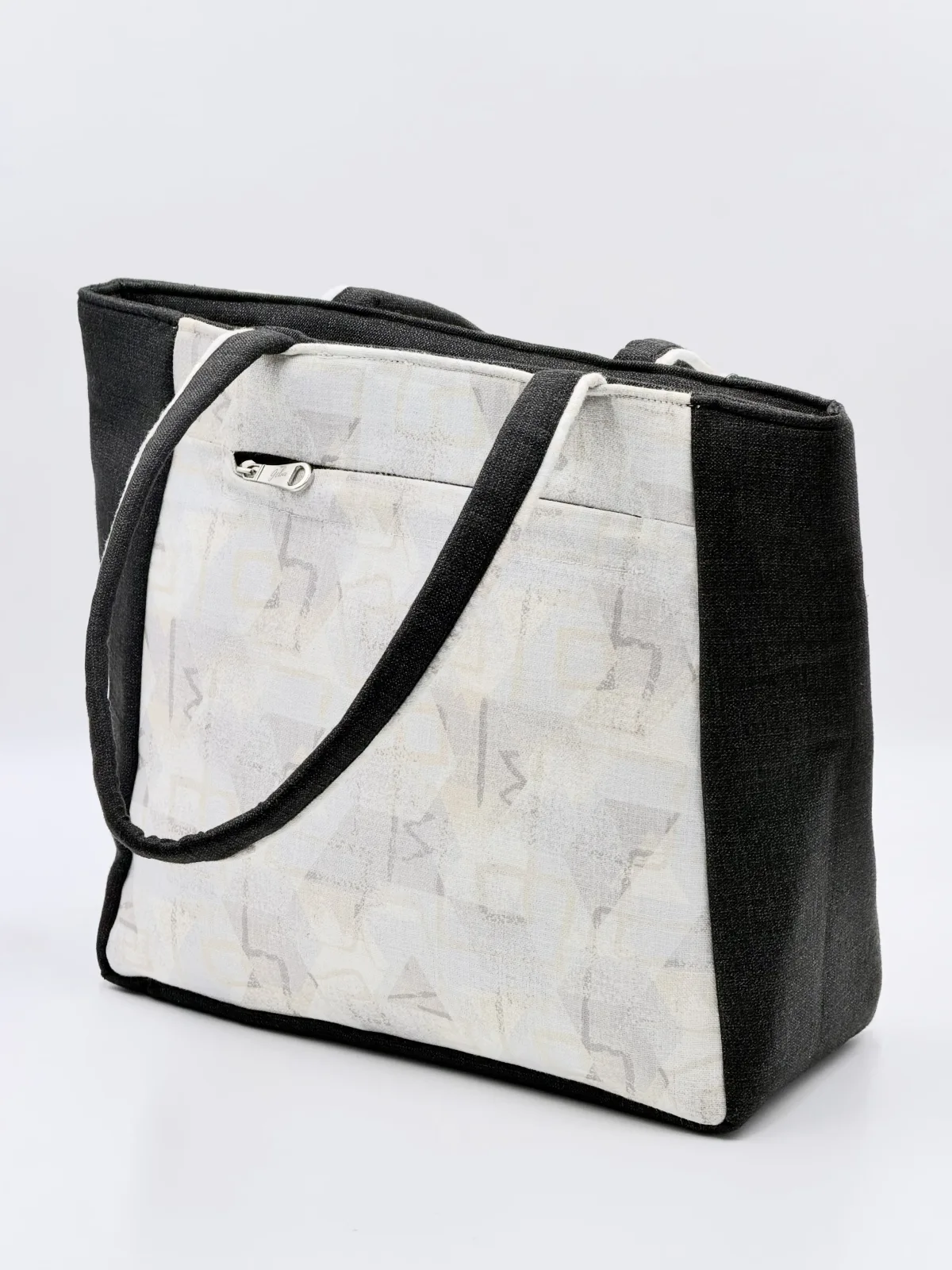 Nishigandha Tote 4
