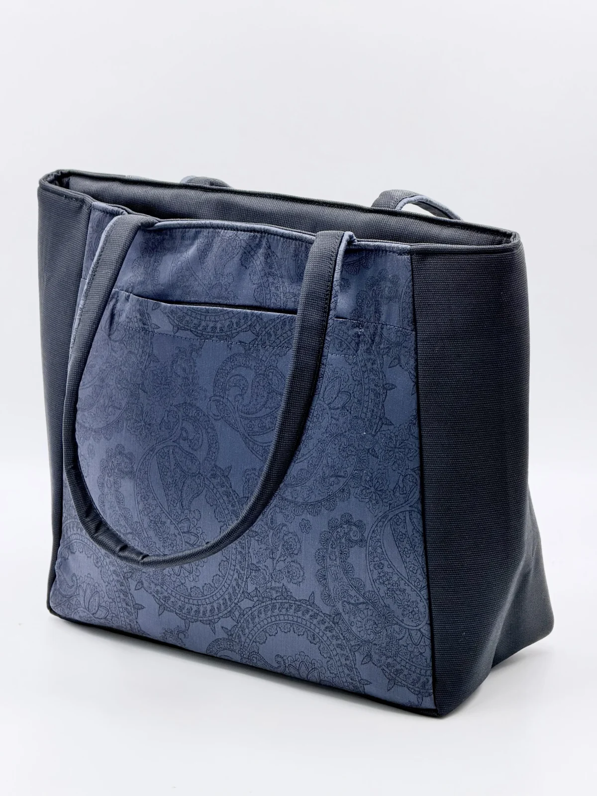 Nishigandha Tote 3