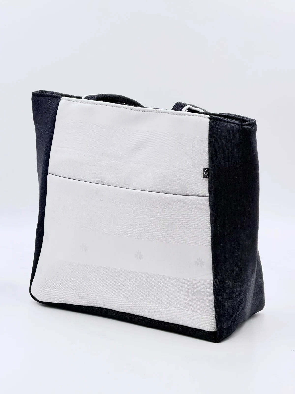Nishigandha Tote 5