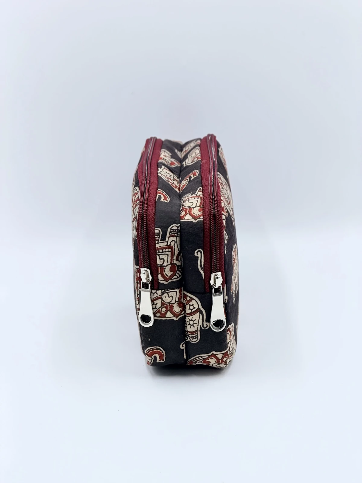 Kesar Travel Pouch Large 3