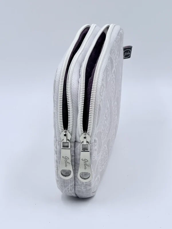 Kesar Travel Pouch Medium thumbnail 2