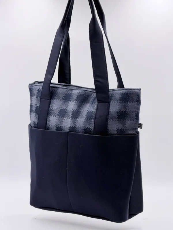 Gul Tote thumbnail 1