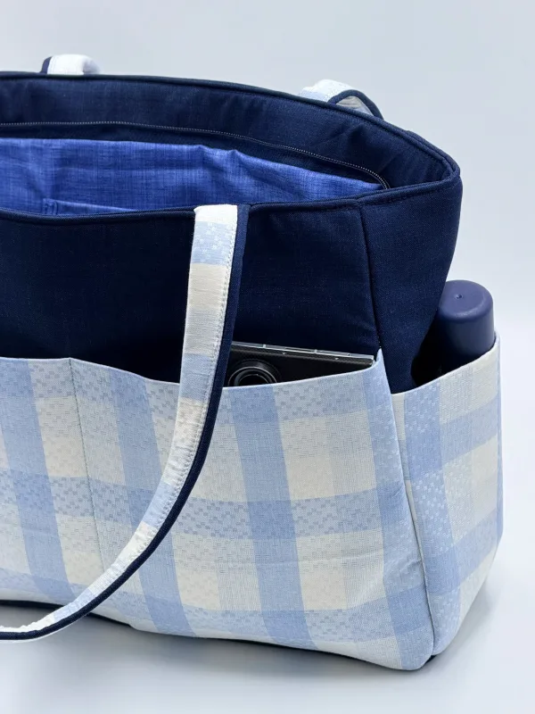 Gulmohar Carryall Medium thumbnail 4
