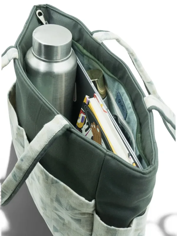 Gulmohar Carryall Medium thumbnail 2