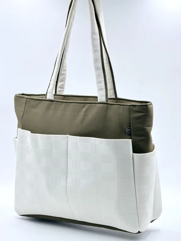 Gulmohar Carryall Medium thumbnail 3