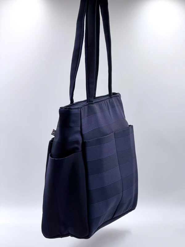 Gulmohar Carryall Medium thumbnail 4