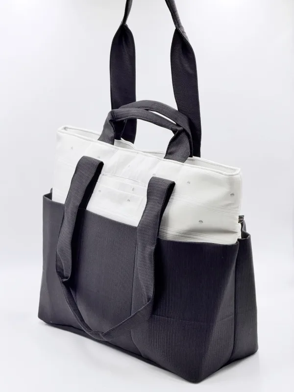 Madhumalti Carryall thumbnail 4