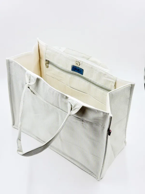 Magnolia Tote thumbnail 2
