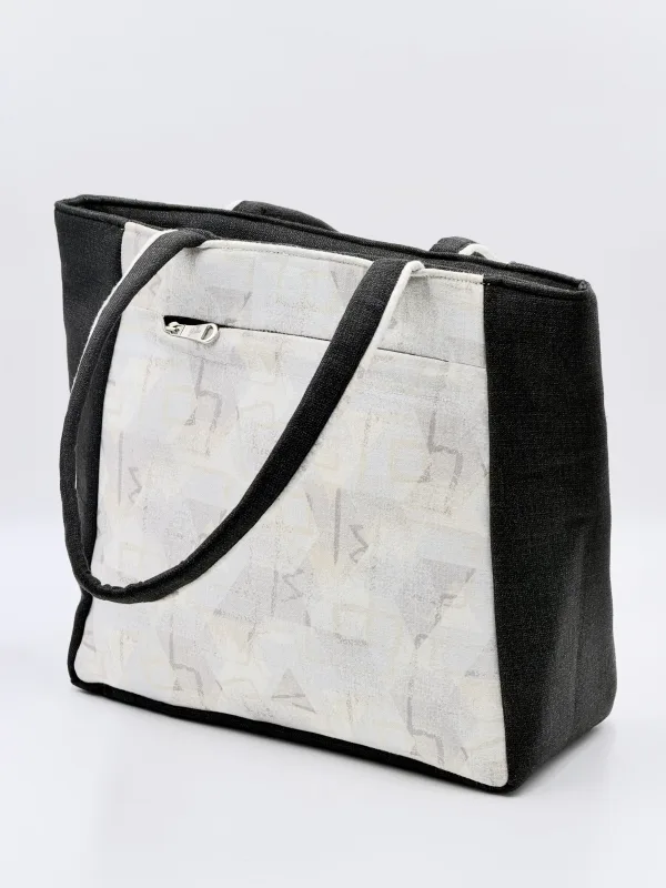 Nishigandha Tote thumbnail 4