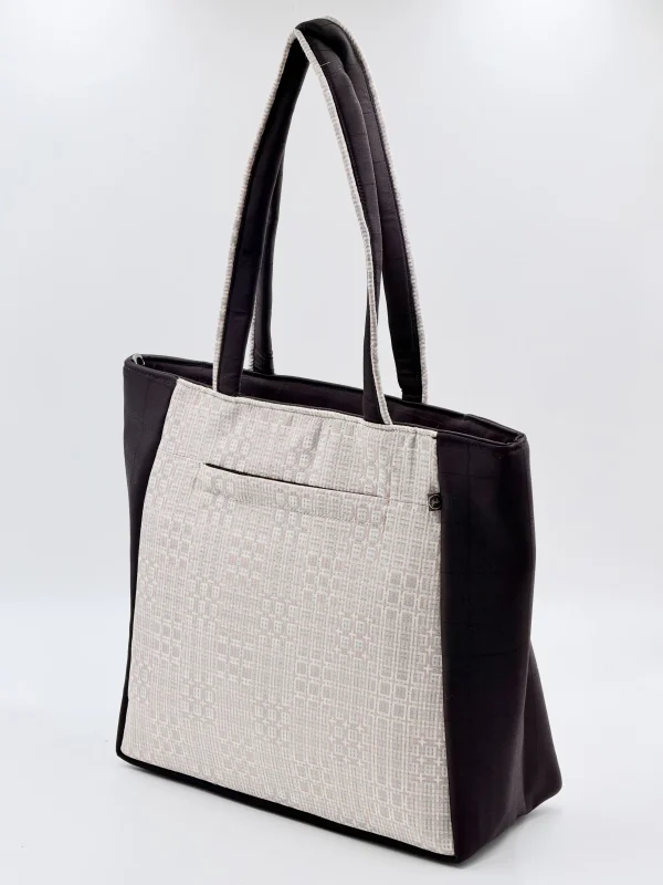 Nishigandha Tote thumbnail 1