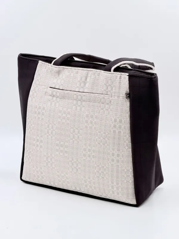 Nishigandha Tote thumbnail 3