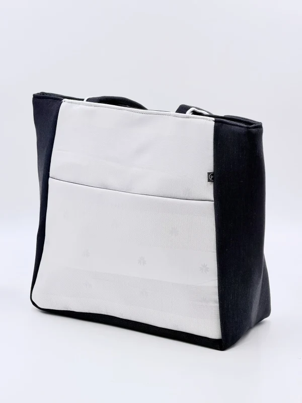 Nishigandha Tote thumbnail 5