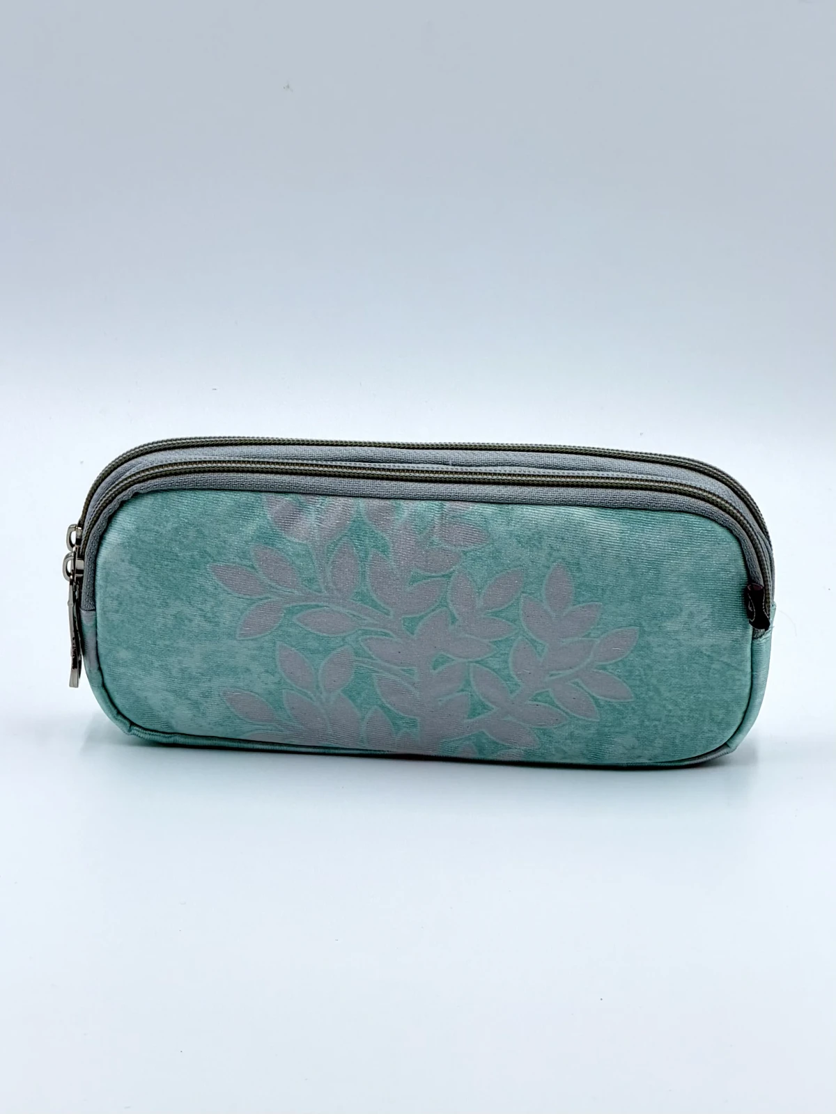 Kesar Travel Pouch - Kesar Travel Pouch Small - GEBA-KESAR-0207 — Organisers & Storage › Kesar Travel Pouch › Kesar Travel Pouch Small (Photo 1 of 1)