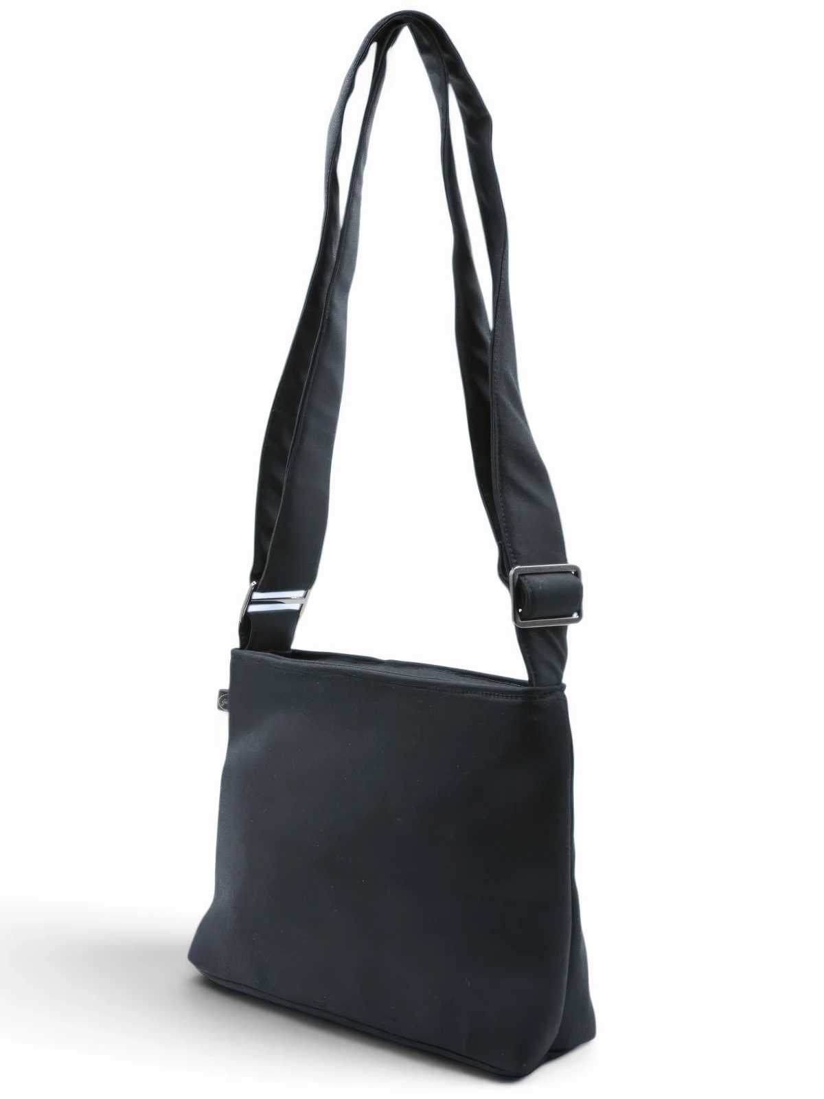 Ivy Sling - GEBA-IVY-0009 — Slings & Crossbodies › Ivy Sling (Photo 1 of 3)