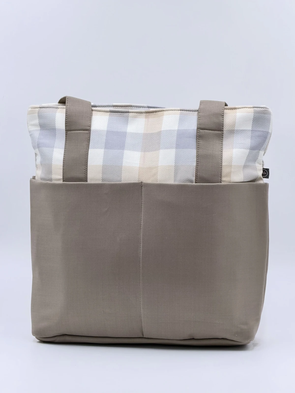Gul Tote - GEBA-GUL-0014 — Totes & Carryalls › Gul Tote (Photo 1 of 4)