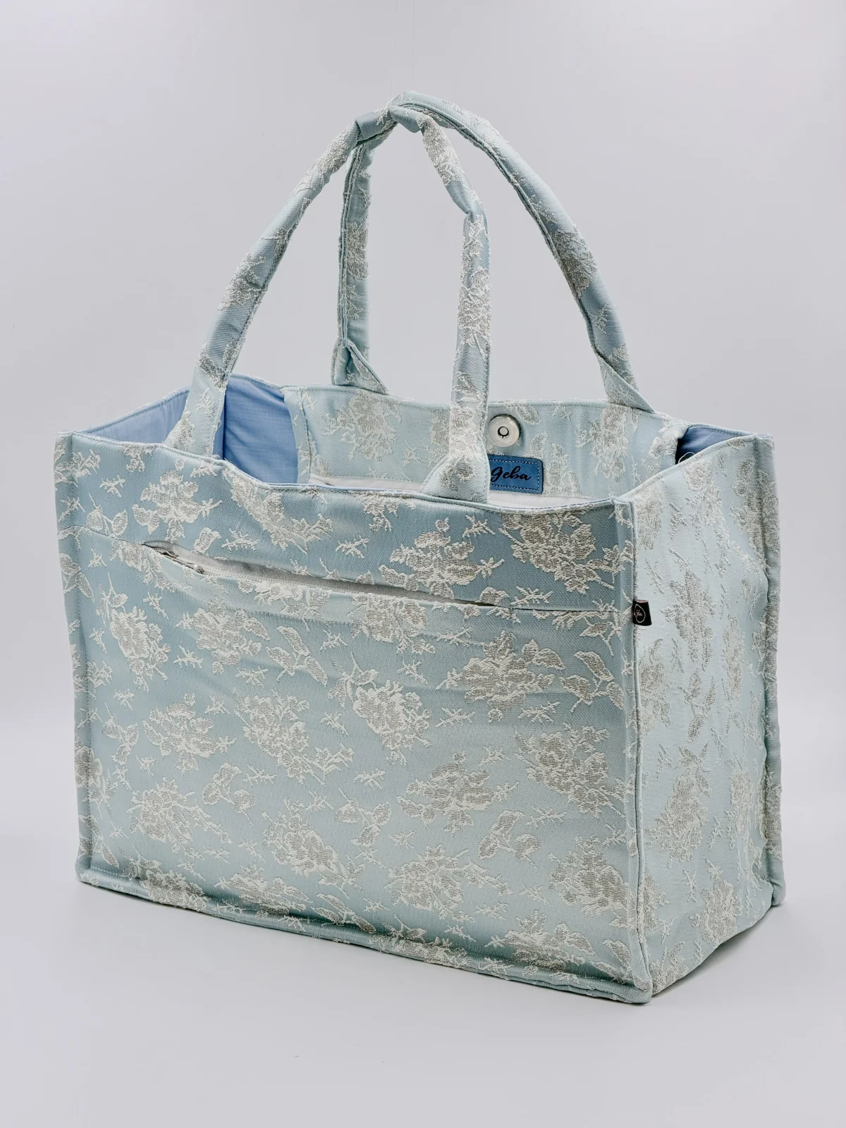 Magnolia Tote - GEBA-MAGNOLIA-0010 — Totes & Carryalls › Magnolia Tote (Photo 1 of 3)