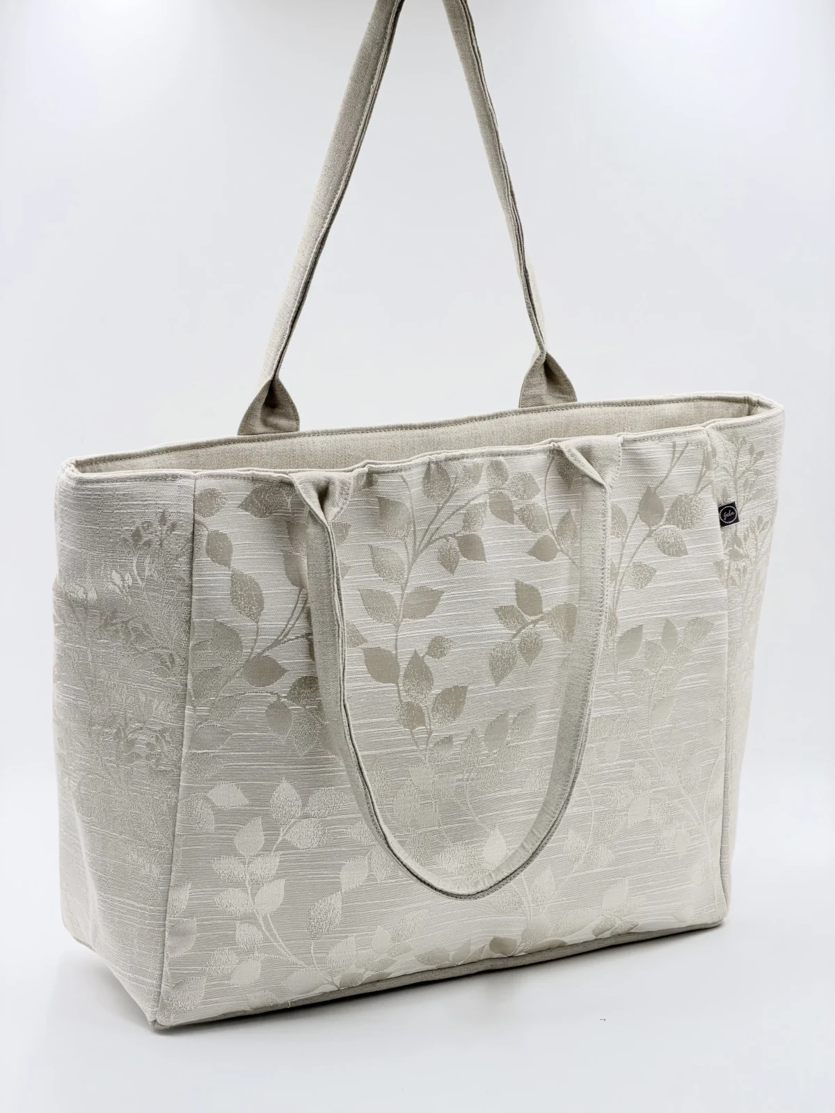 Peony Everyday Tote - Peony Everyday Tote Large - GEBA-PEONY-0004 — Totes & Carryalls › Peony Everyday Tote › Peony Everyday Tote Large (Photo 1 of 5)