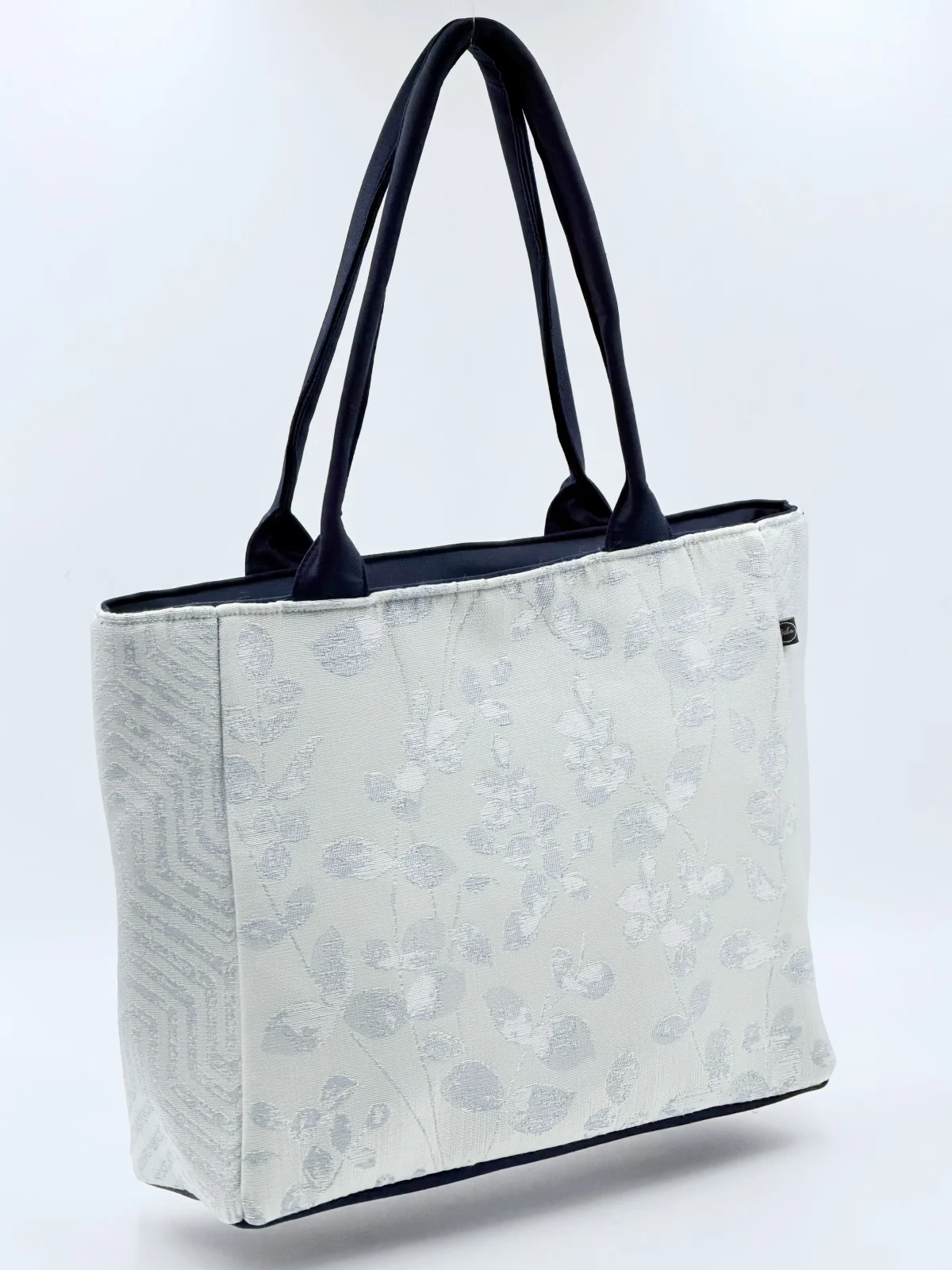 Peony Everyday Tote - Peony Everyday Tote Medium - GEBA-PEONY-0104 — Totes & Carryalls › Peony Everyday Tote › Peony Everyday Tote Medium (Photo 1 of 5)
